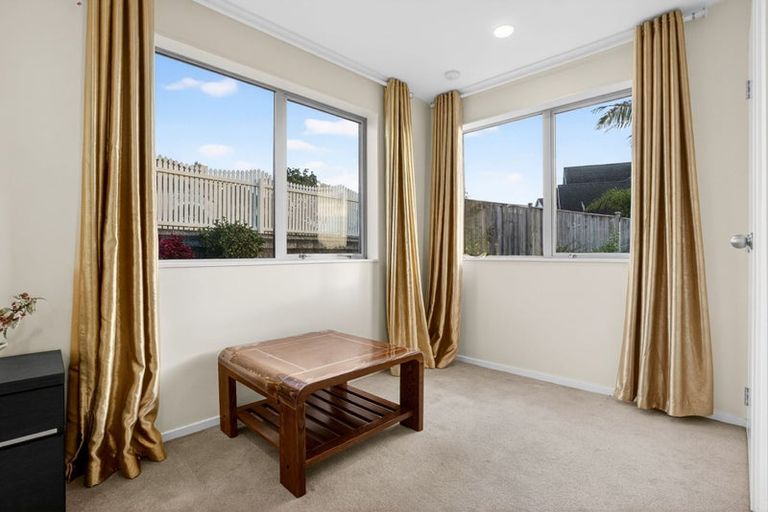 Photo of property in 216 Alec Craig Way, Gulf Harbour, Whangaparaoa, 0930
