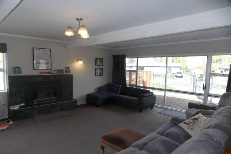 Photo of property in 1 Ouse Street, Rongotea, 4476