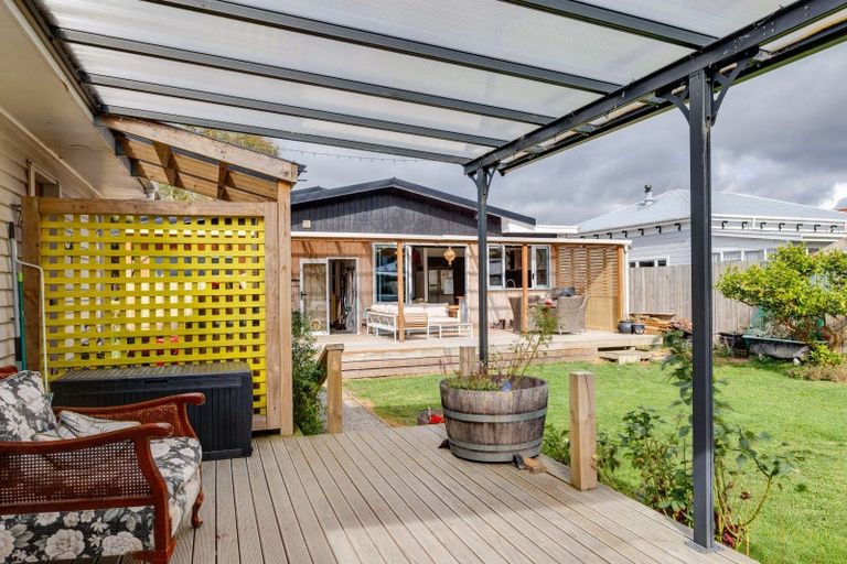 Photo of property in 24 Tararua Street, Pahiatua, 4910