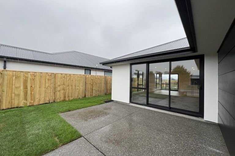 Photo of property in 20 Edlin Lane, Pegasus, 7612