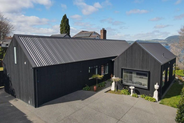 Photo of property in 162 Kawaha Point Road, Kawaha Point, Rotorua, 3010