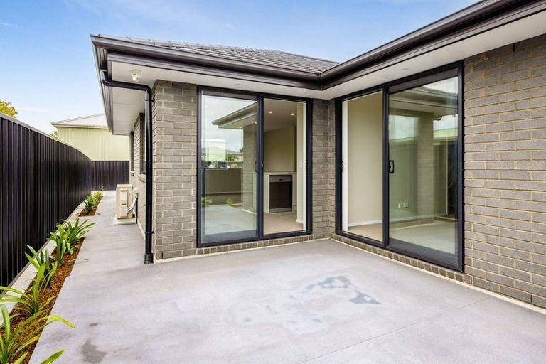 Photo of property in 63b Collins Street, Hawera, 4610