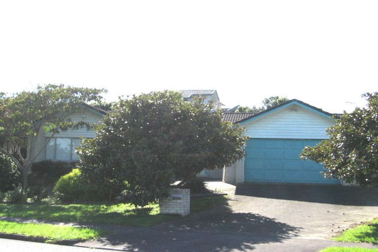 Photo of property in 10 Woodgers Way, Somerville, Auckland, 2014