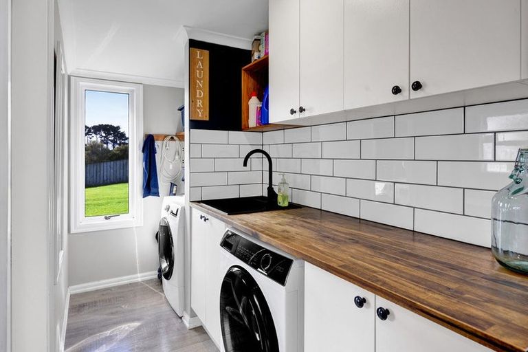 Photo of property in 1288 Normanby Road, Manaia, Hawera, 4678