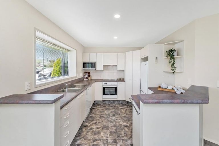 Photo of property in 91 Highsted Road, Bishopdale, Christchurch, 8053