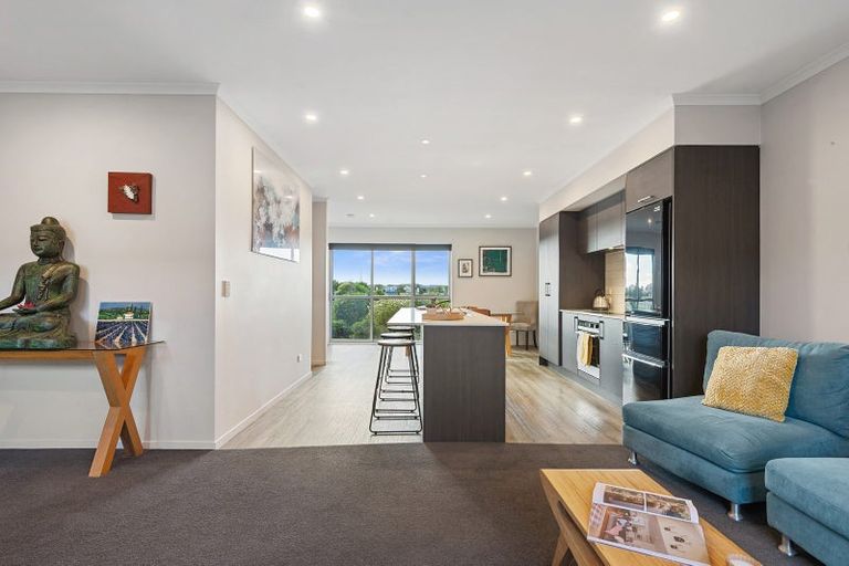 Photo of property in 8 William Dawson Crescent, Wigram, Christchurch, 8025