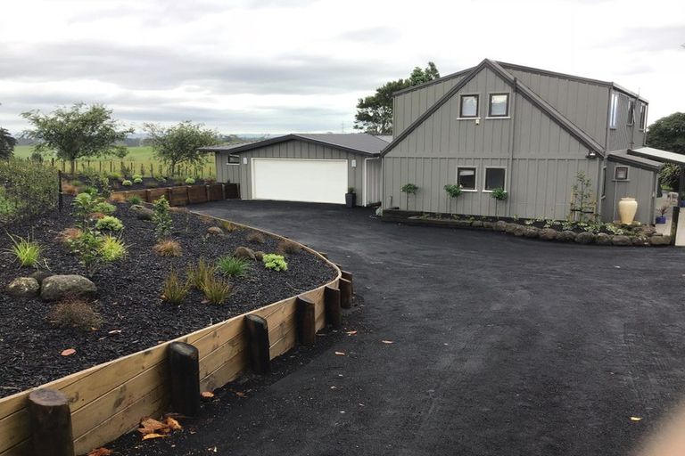 Photo of property in 129 Woodhouse Road, Patumahoe, Pukekohe, 2679