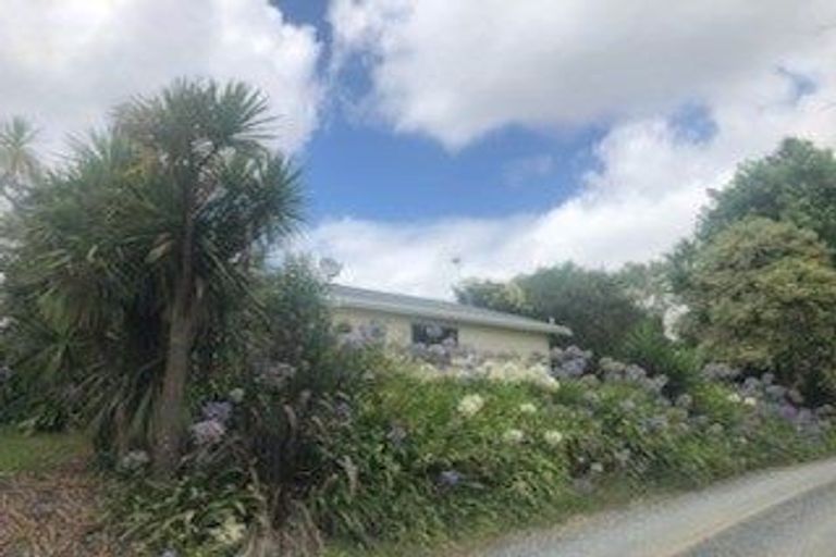 Photo of property in 38 Joblin Road, Wainui, Silverdale, 0994