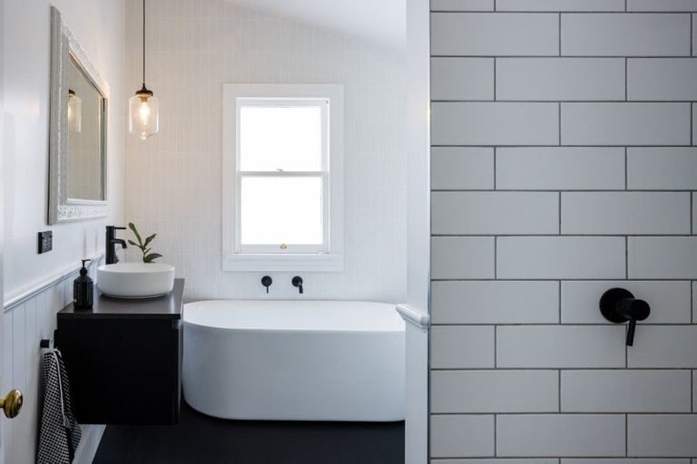 Photo of property in 42 Abbotsford Street, Whitiora, Hamilton, 3200