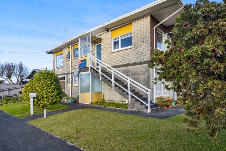 Photo of property in 21a Dorset Avenue, Westown, New Plymouth, 4310