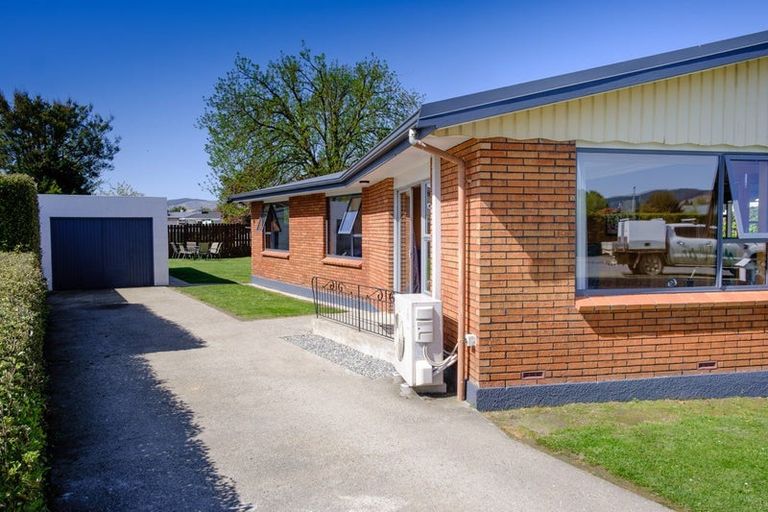 Photo of property in 22 Shakespeare Street, Milton, 9220