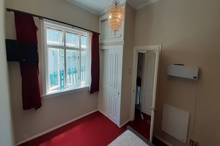 Photo of property in 2 Mudges Terrace, Newtown, Wellington, 6021