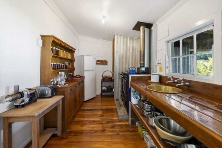 Photo of property in 79 Gabriels Gully Road, Lawrence, 9593