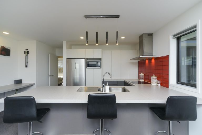 Photo of property in 30 Macdonald Heights, Feilding, 4702