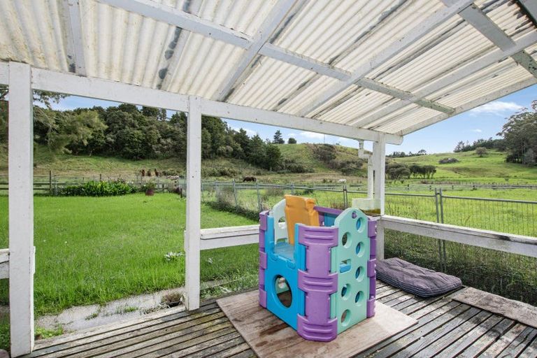 Photo of property in 7 Belton Place, Hikurangi, 0114