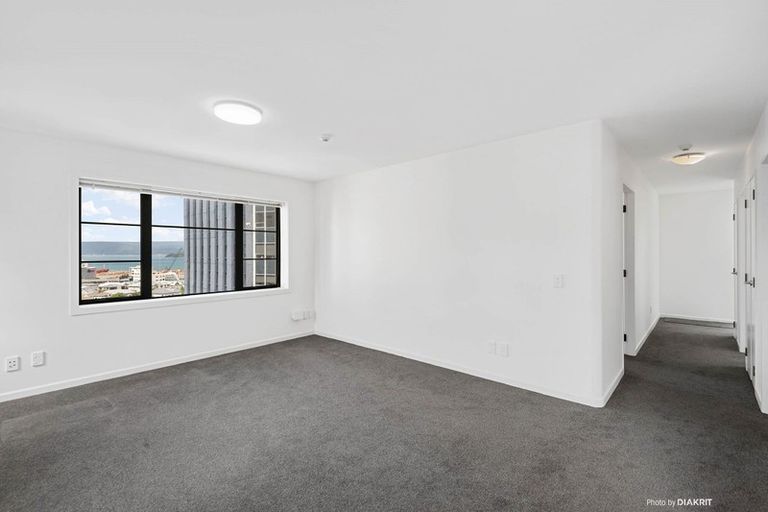 Photo of property in Westhaven Apartments, 24/127 Molesworth Street, Thorndon, Wellington, 6011