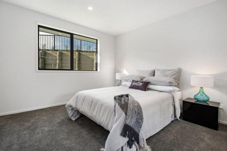 Photo of property in 1 Ridge Drive, Omokoroa, 3114