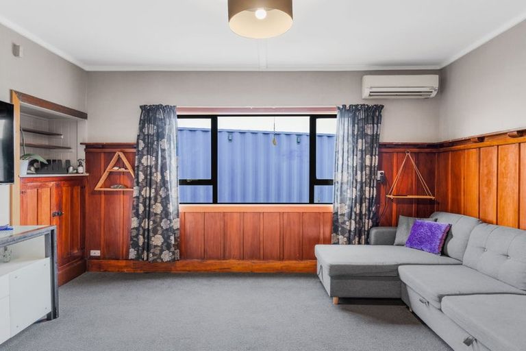 Photo of property in 17 Baker Street, New Brighton, Christchurch, 8083