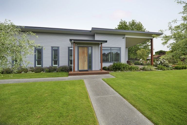 Photo of property in 40b Richmond Road, Carterton, 5713