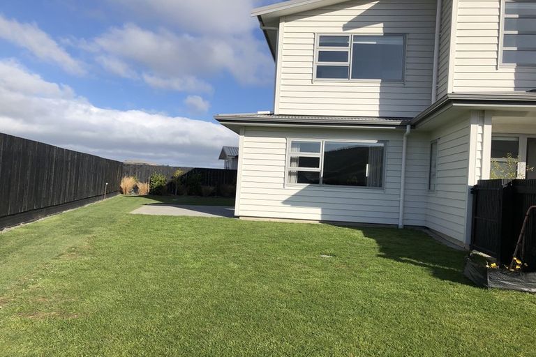 Photo of property in 120 Amesbury Drive, Churton Park, Wellington, 6037