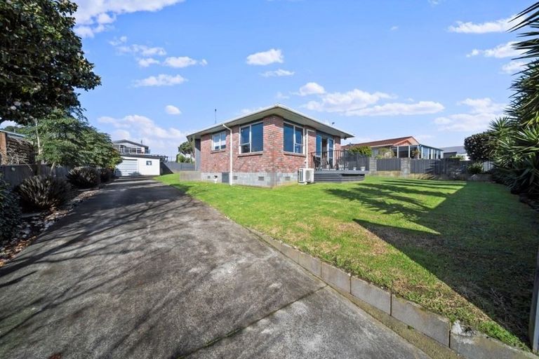 Photo of property in 11 Culzean Grove, Bell Block, New Plymouth, 4312