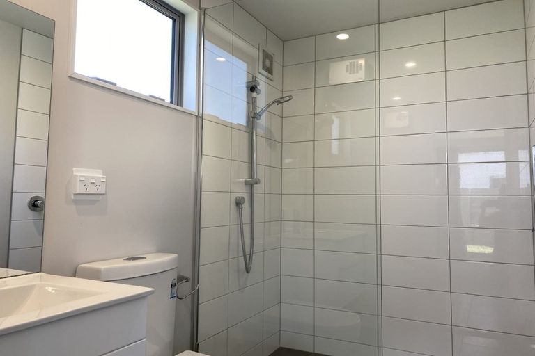 Photo of property in 15 Rere Road, Lake Hayes, Queenstown, 9304