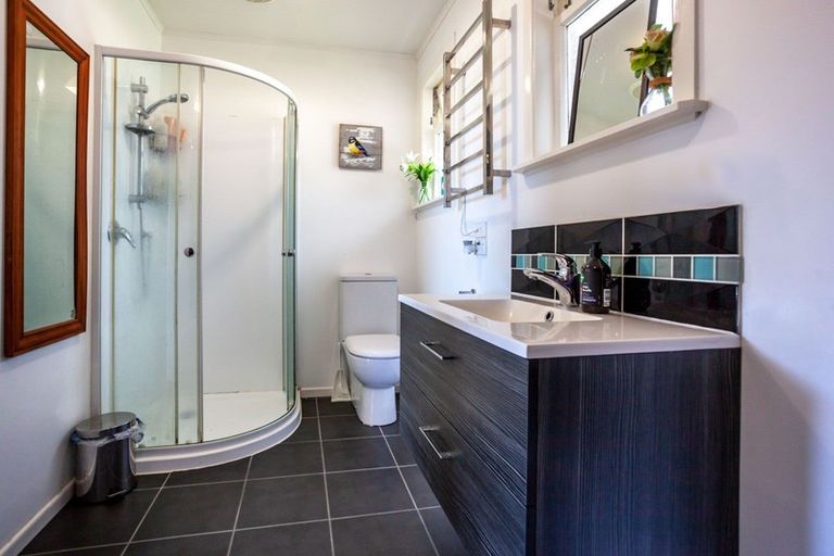 Photo of property in 210 Waikiekie Road, Thames, 3500