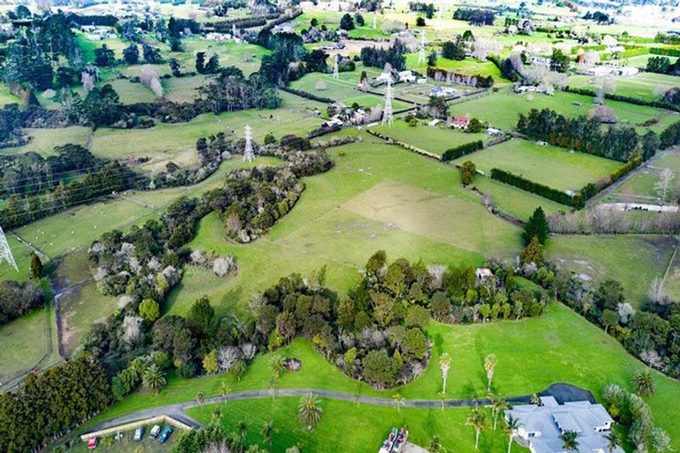 Photo of property in 40 Brookvale Lane, Taupaki, Henderson, 0782