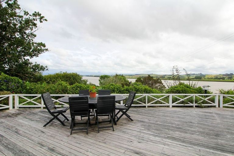 Photo of property in 9-11 Walker Terrace, Te Kopuru, 0391