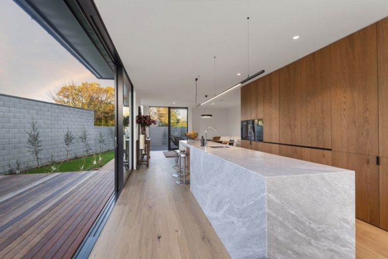 Photo of property in 155 Puriri Street, Fendalton, Christchurch, 8041