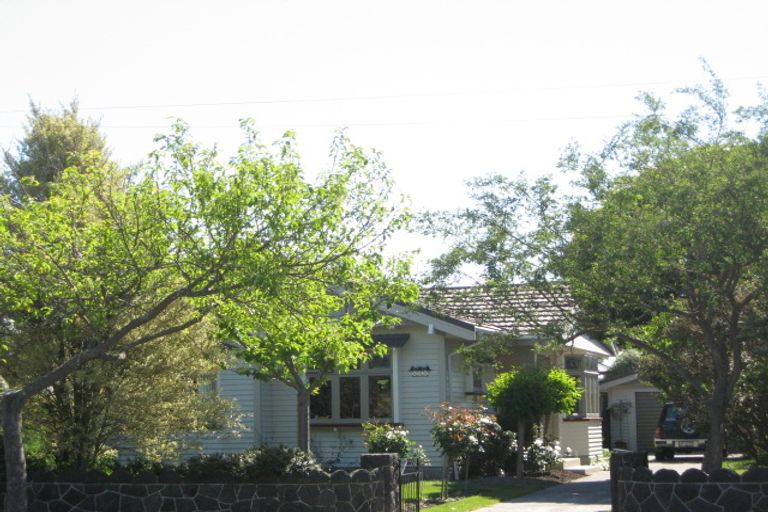 Photo of property in 153 Petrie Street, Richmond, Christchurch, 8013