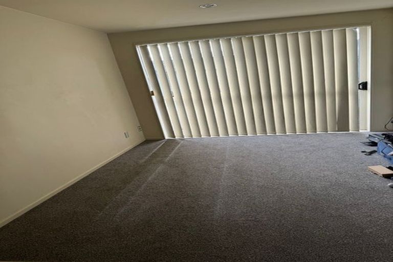 Photo of property in 38 Zabeel Crescent, Takanini, 2112