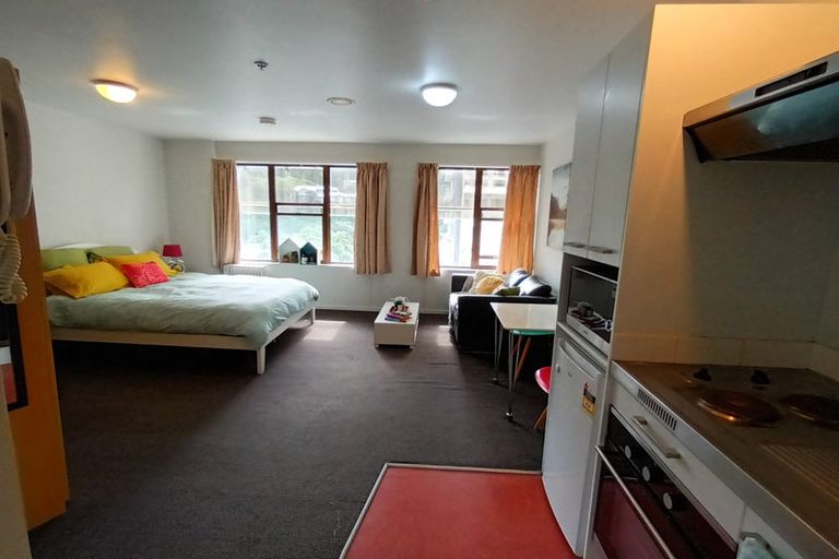 Photo of property in Viccentral, 169 The Terrace, Wellington Central, Wellington, 6011