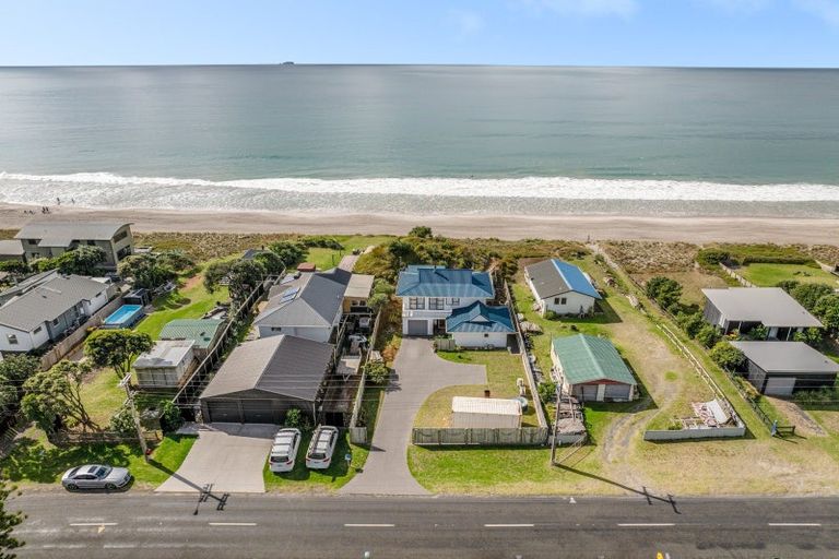 Photo of property in 563 Pukehina Parade, Pukehina, Te Puke, 3189