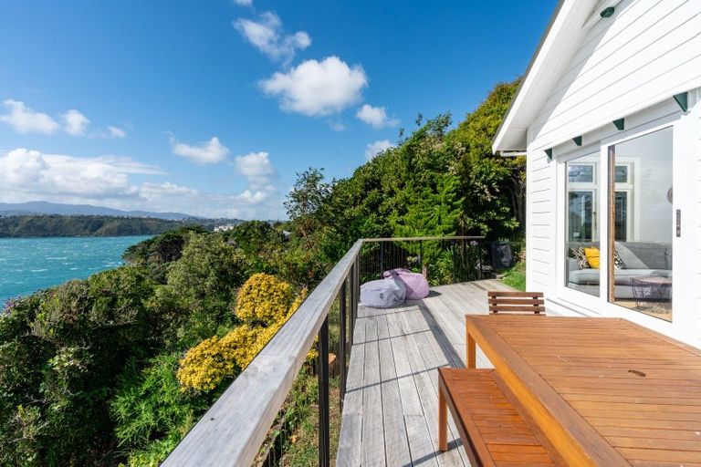 Photo of property in 63 Grafton Road, Roseneath, Wellington, 6011