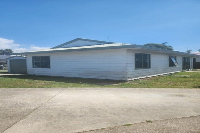 Photo of property in 25 Belray Place, Papamoa Beach, Papamoa, 3118