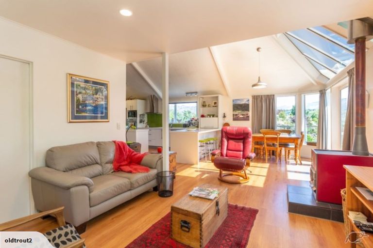 Photo of property in 12 Coulson Place, Alexandra, 9320