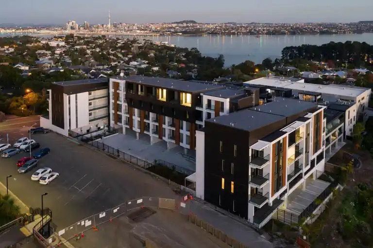 Photo of property in 102/19 Rawene Road, Birkenhead, Auckland, 0626