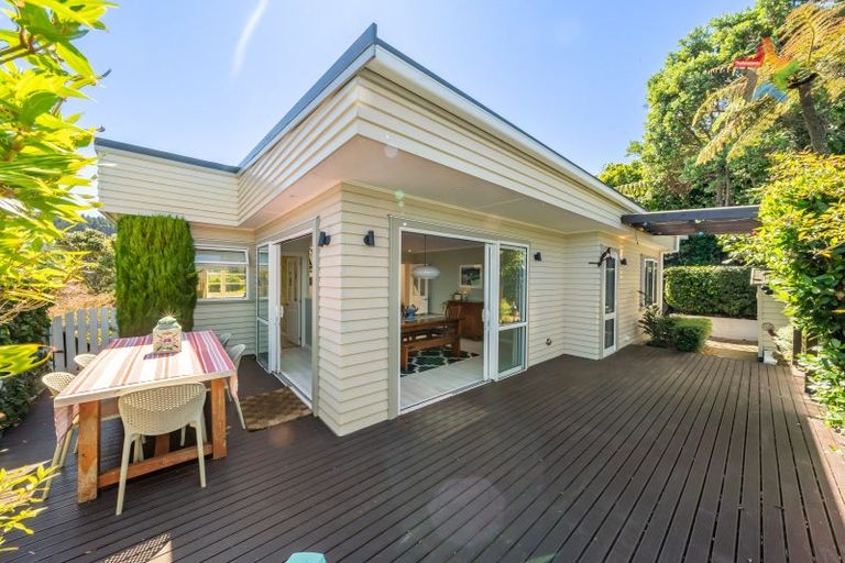 Photo of property in 30 Korokoro Road, Korokoro, Lower Hutt, 5012