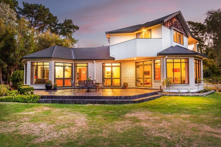 Photo of property in 11 Conifer Court, Raumati Beach, Paraparaumu, 5032