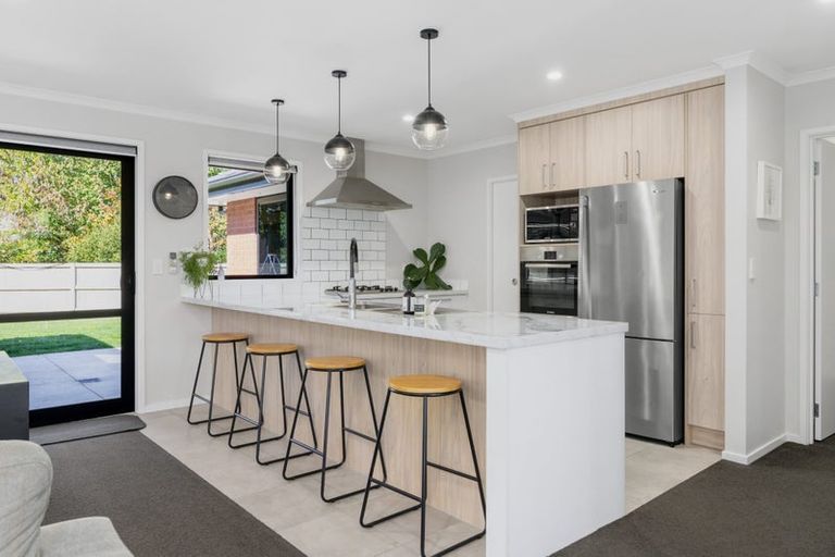 Photo of property in 279 Dixon Road, Fitzroy, Hamilton, 3206