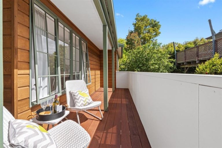 Photo of property in 42a Rangatira Road, Birkenhead, Auckland, 0626