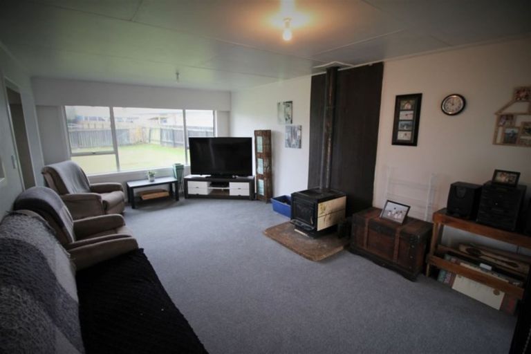 Photo of property in 16 Waipuna Place, Tokoroa, 3420