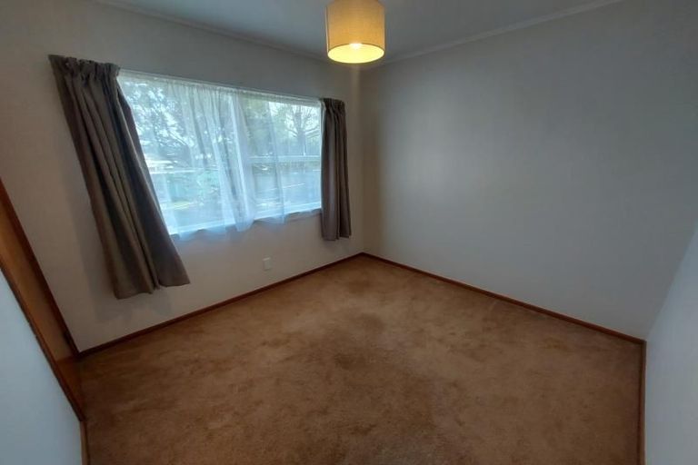 Photo of property in 244 Birkdale Road, Birkdale, Auckland, 0626