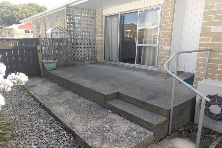 Photo of property in 4/54 Martin Street, Wallaceville, Upper Hutt, 5018