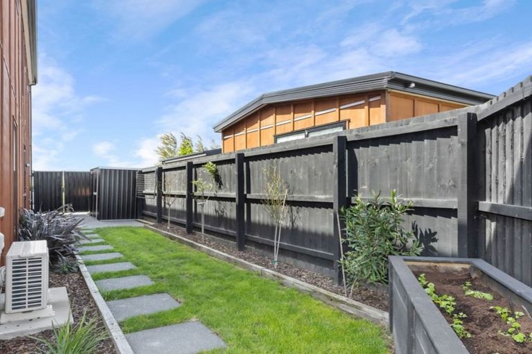 Photo of property in 63 Caulfield Avenue, Halswell, Christchurch, 8025