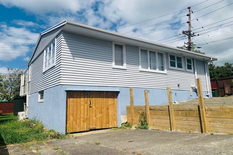 Photo of property in 29 Astley Avenue, New Lynn, Auckland, 0600