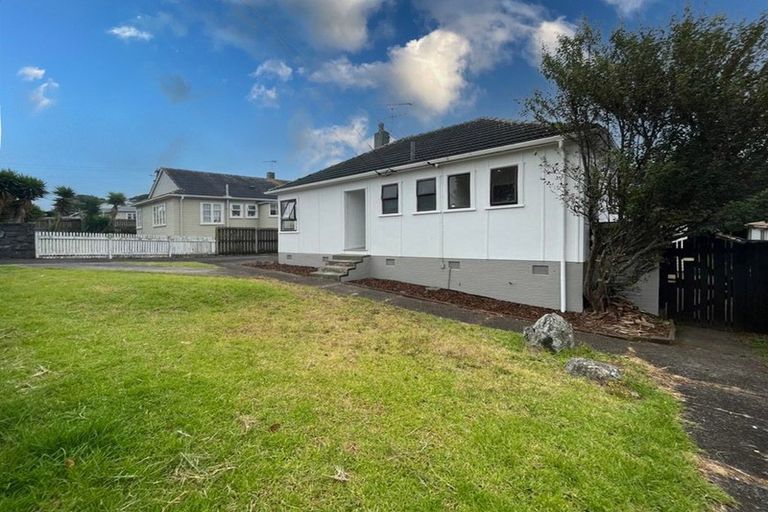 Photo of property in 42 Roosevelt Avenue, Onehunga, Auckland, 1061