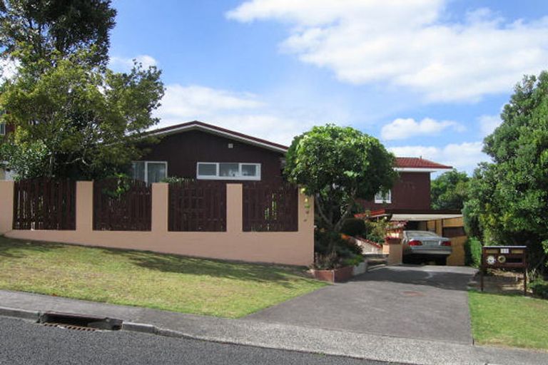 Photo of property in 54 Girrahween Drive, Totara Vale, Auckland, 0629