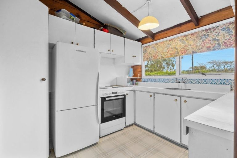 Photo of property in 28 Rexwood Street, Carterton, 5713